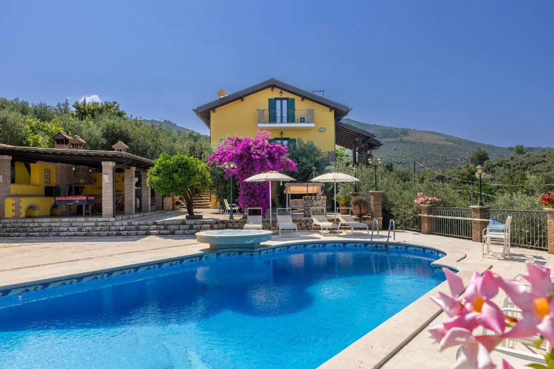 Photo of Others in Sonnino