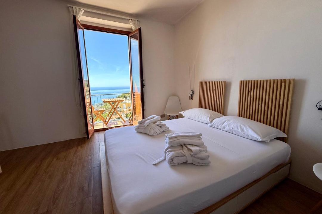 Photo of Bedroom in Pollica