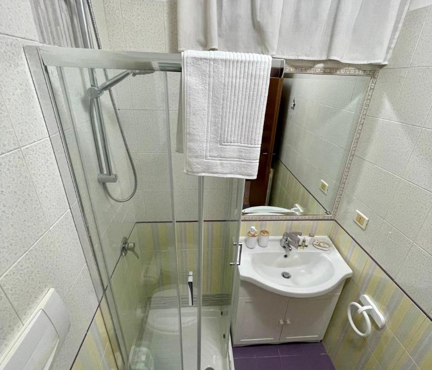 Photo of Bathroom in Nettuno