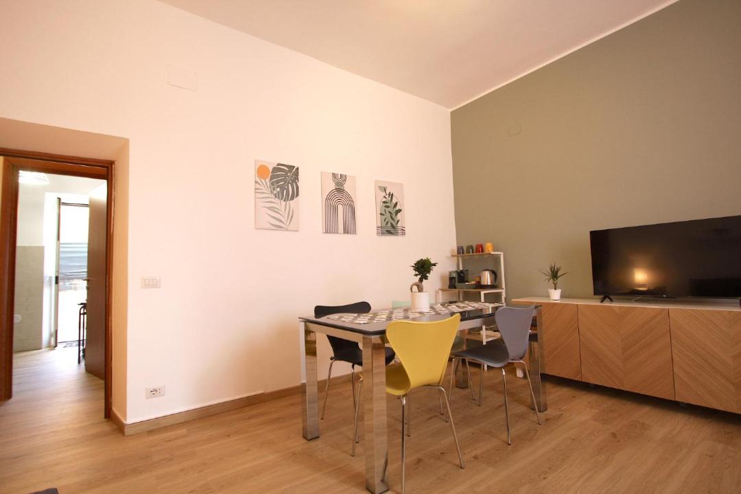 Photo of Others in Suburbio IX Aurelio