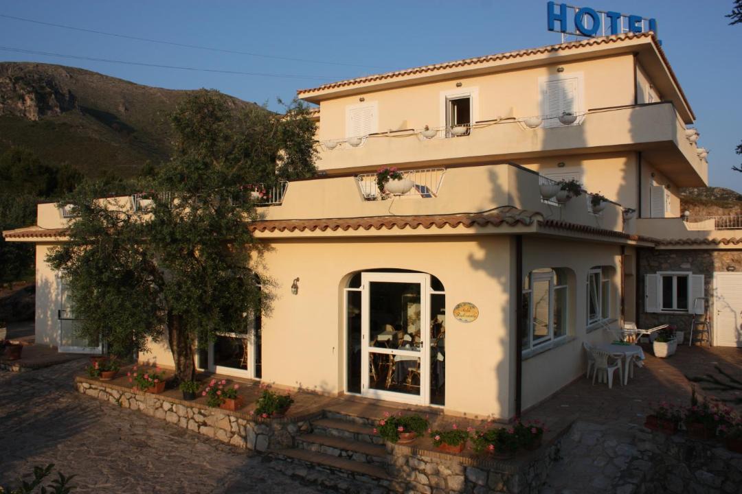 Photo of Others in Sperlonga