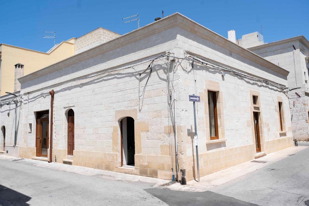 Photo of Buildings in Villa Castelli