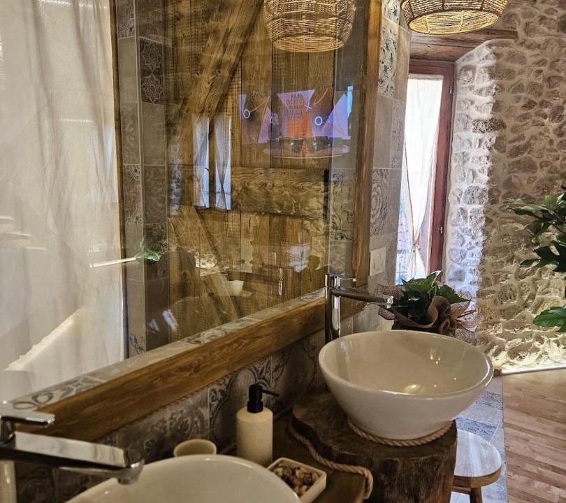 Photo of Bathroom in Norma