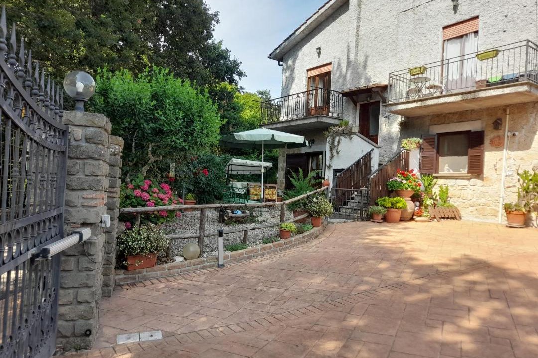 Photo of Others in Poggio