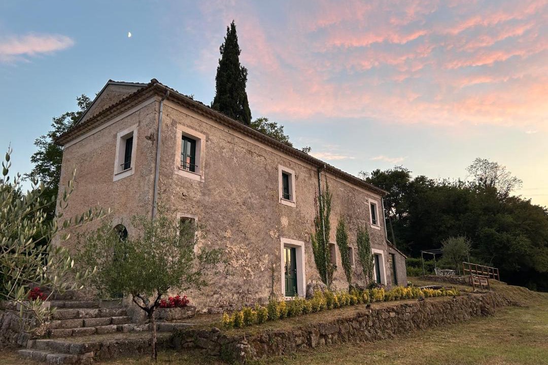 Photo of Others in Roselli