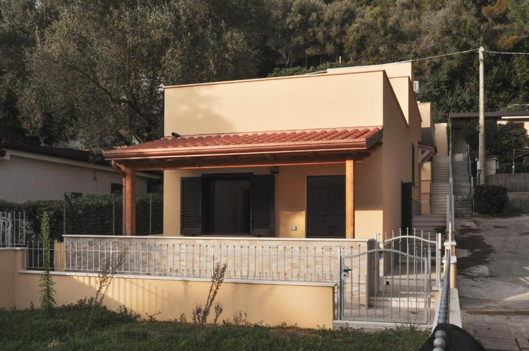 Photo of Others in Camerota