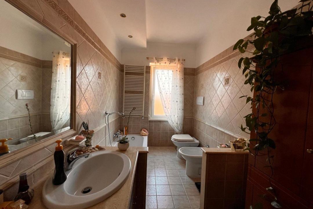 Photo of Bathroom in Zona XVI Torrenova