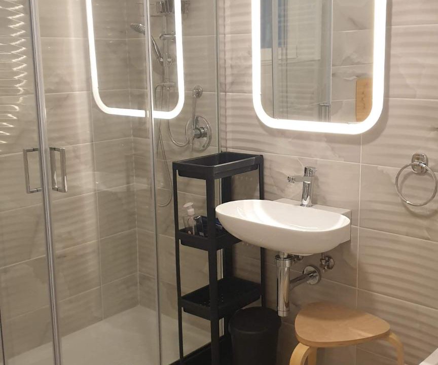Photo of Bathroom in Petina