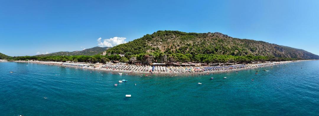 Photo of Others in Camerota