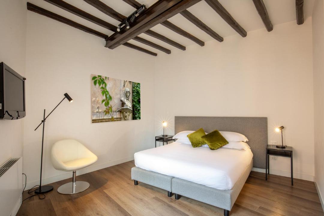 Photo of Bedroom in Navona