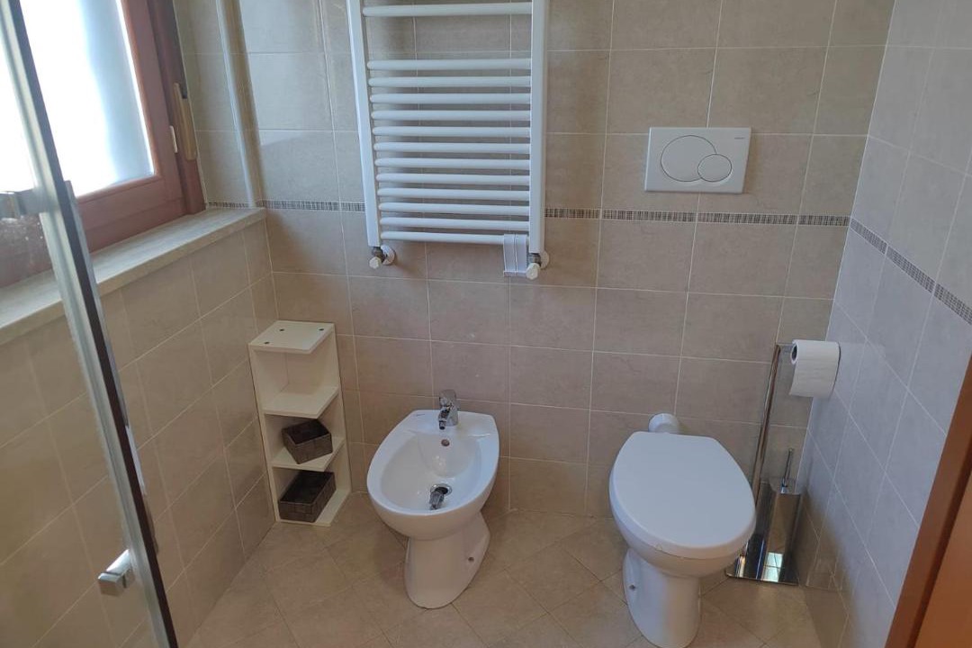 Photo of Bathroom in Zona XXXII Acilia Nord