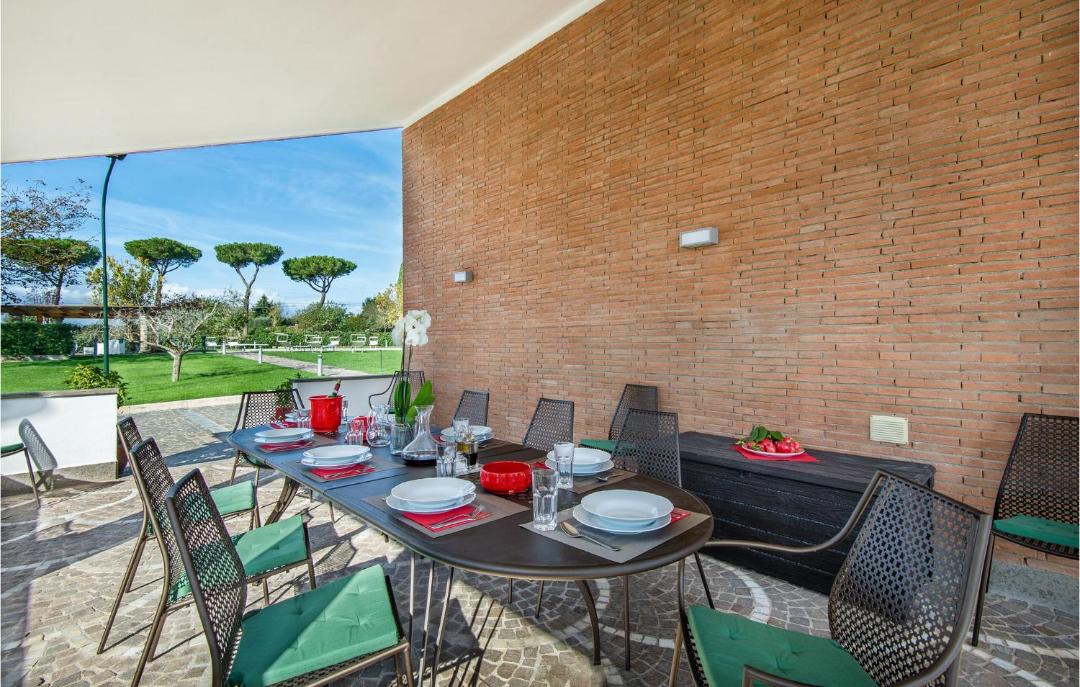 Photo of Patio Balcony in Tragliatella
