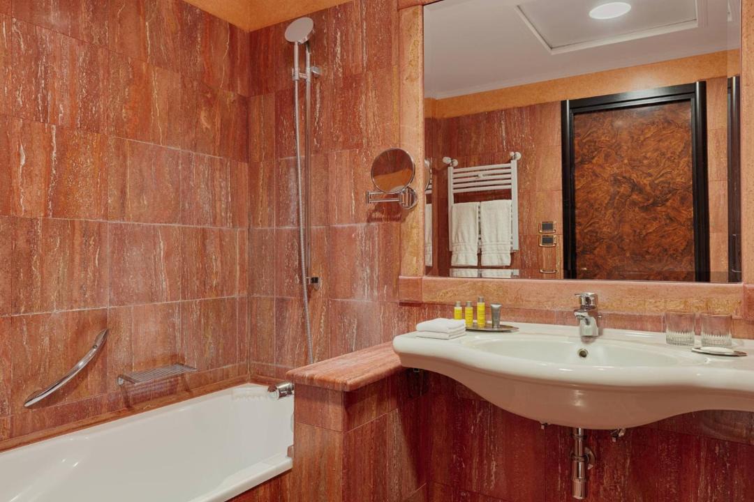 Photo of Bathroom in Zona XL Magliana Vecchia