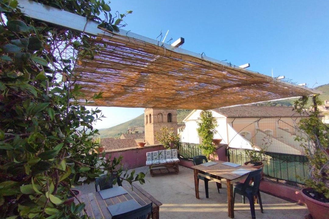 Photo of Patio Balcony in Tivoli