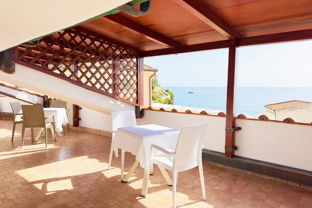Photo of Others in Sperlonga
