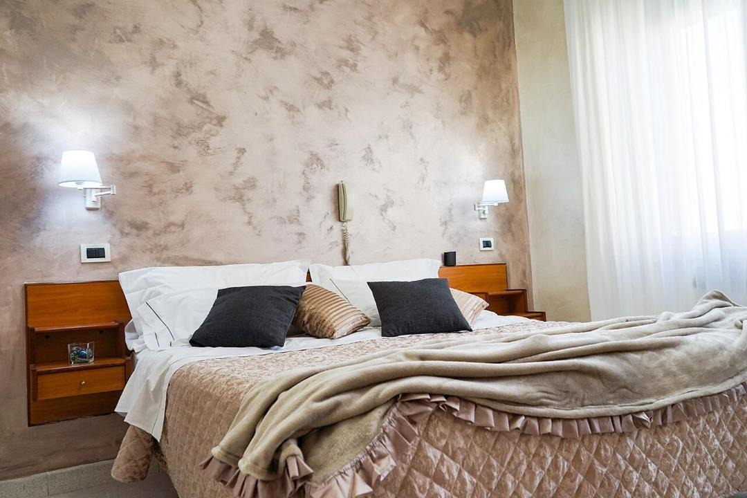 Photo of Bedroom in Fiuggi