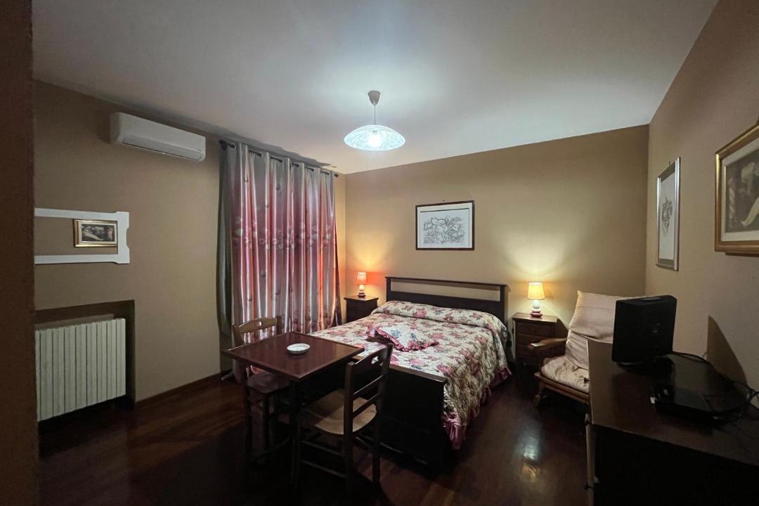 Photo of Bedroom in Sutri