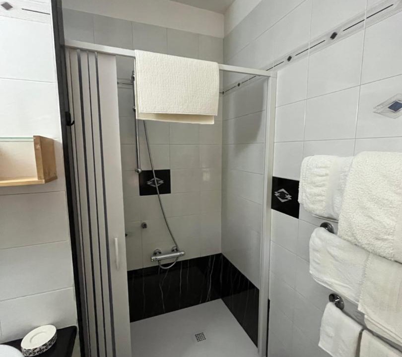 Photo of Bathroom in Sutri