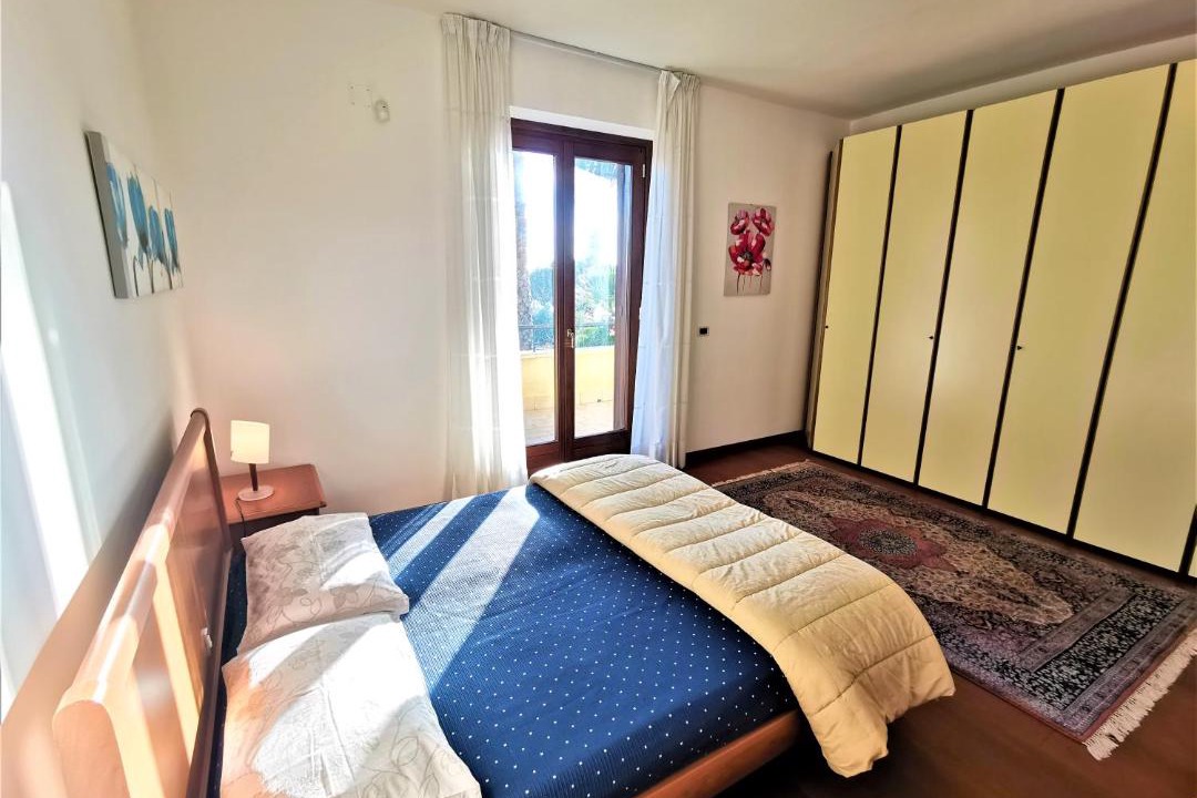 Photo of Bedroom in Ogliastro Marina