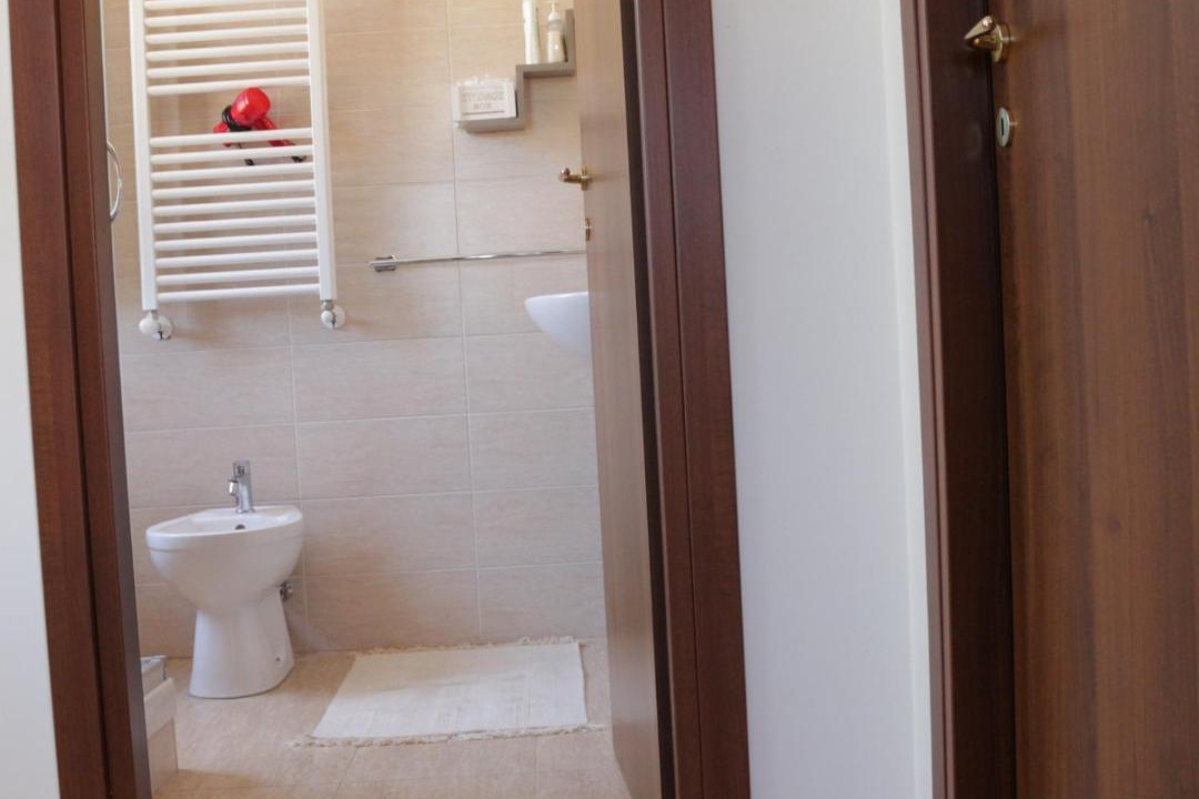 Photo of Bathroom in Zona XXXIV Casal Palocco