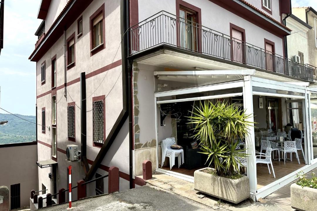 Photo of Buildings in Copersito