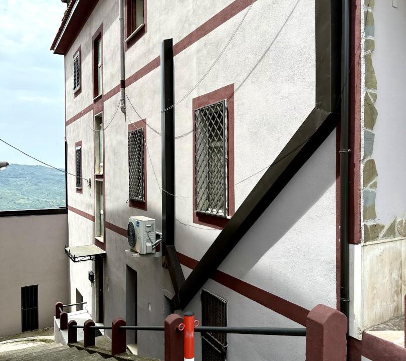 Photo of Buildings in Copersito