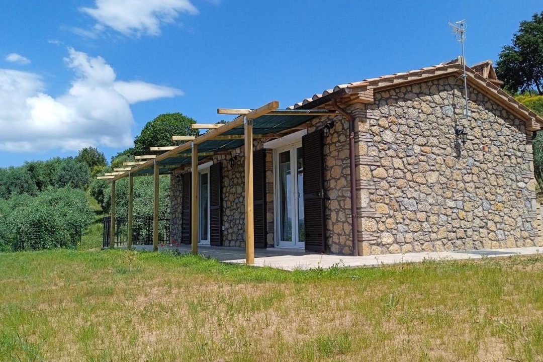 Photo of Buildings in Semproniano