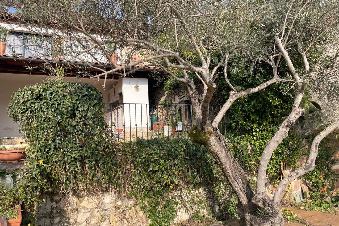 Photo of Buildings in Torre San Gregorio