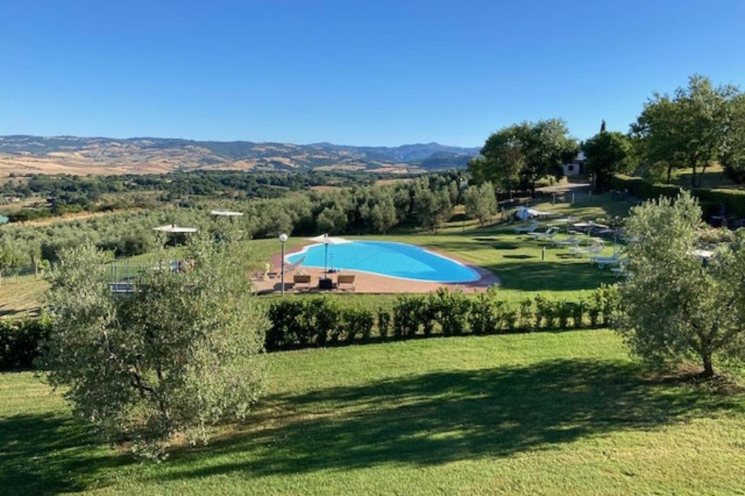 Photo of Others in Saturnia