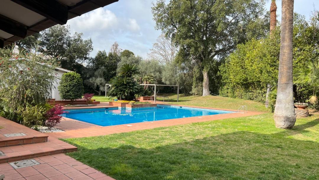 Photo of Outdoor in Aurelio