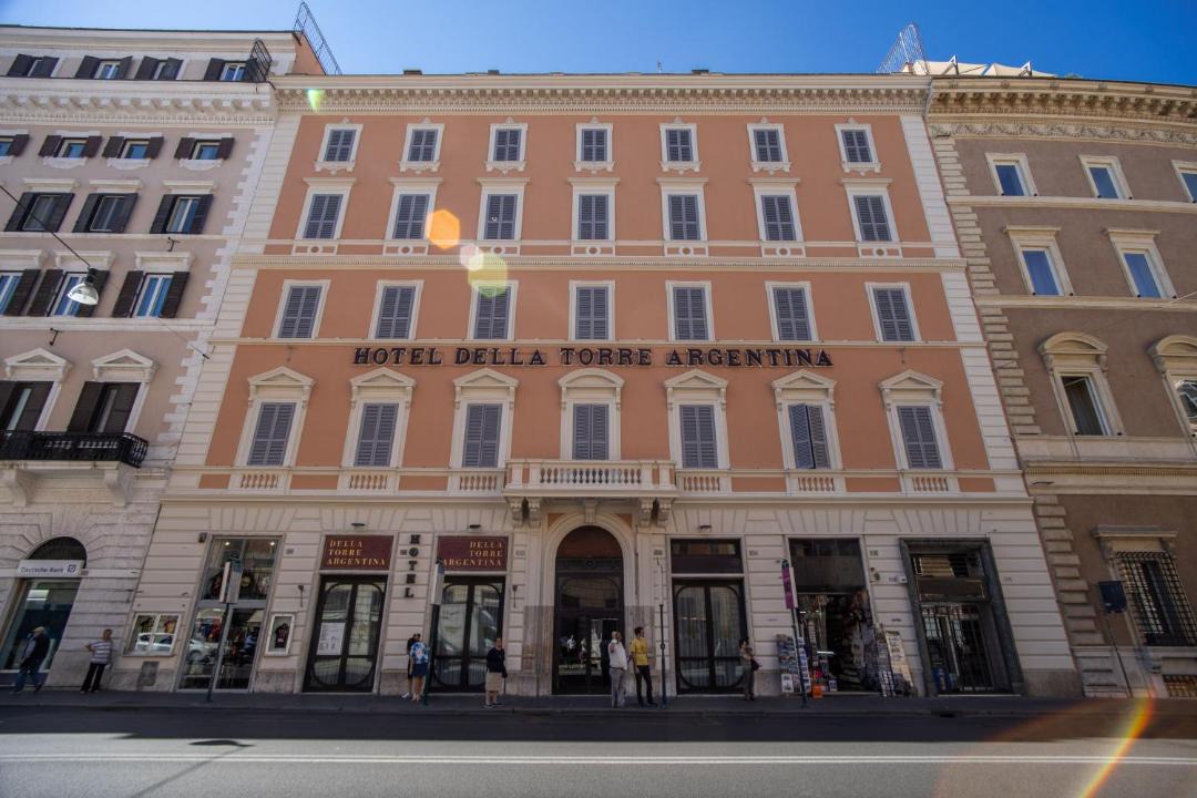 Photo of Others in Navona