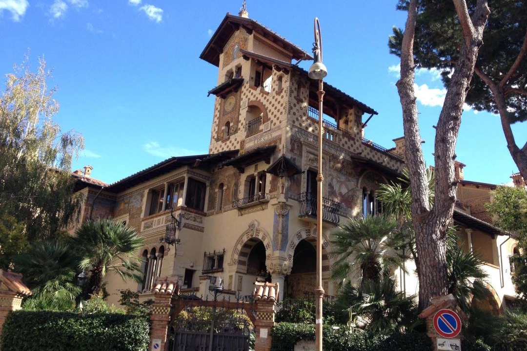Photo of Buildings in Salario