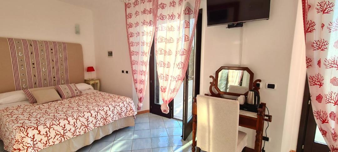 Photo of Others in Ponza