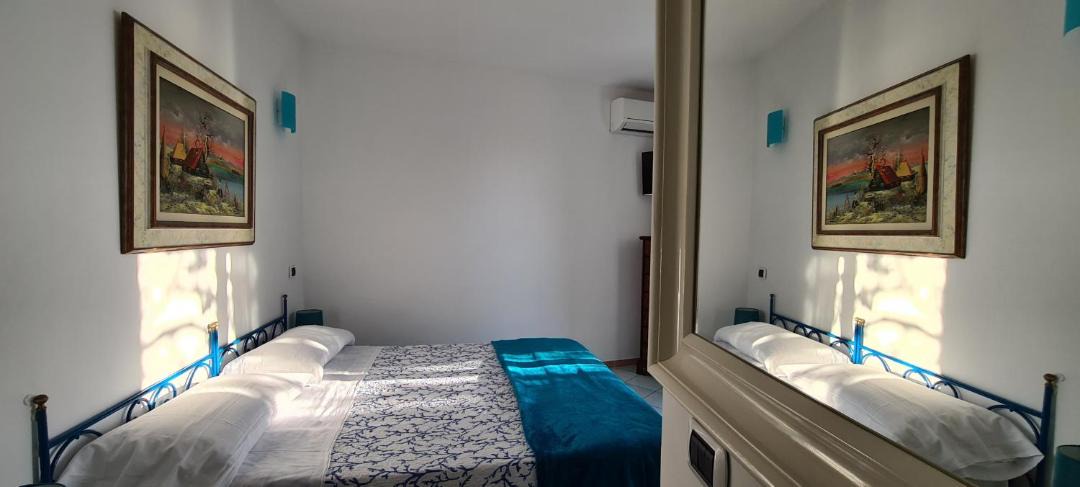 Photo of Others in Ponza