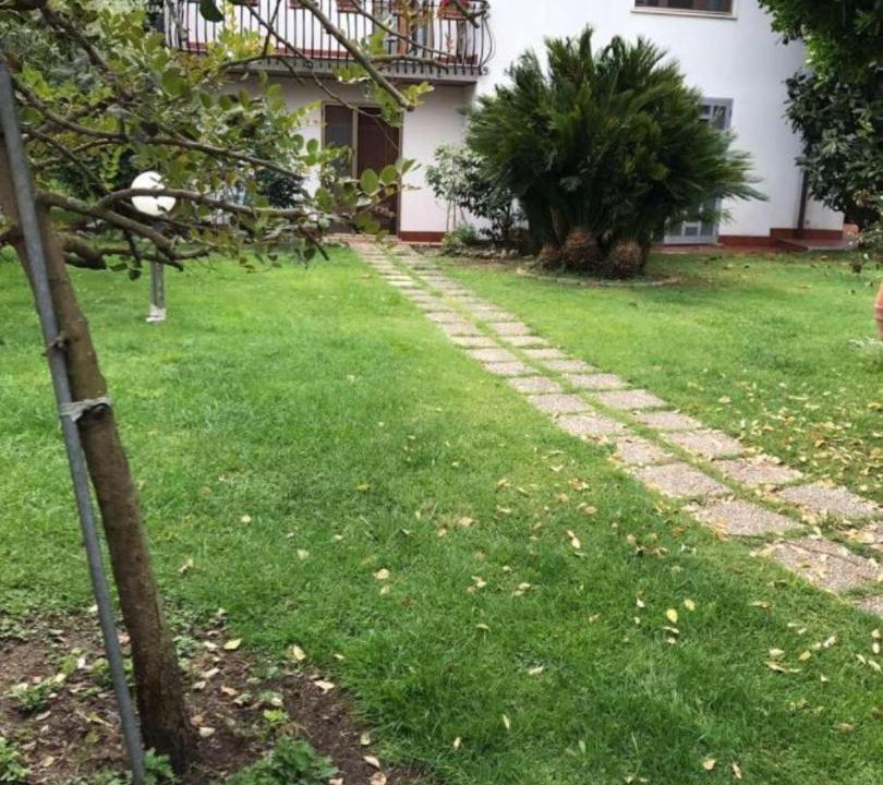 Photo of Buildings in Salto Covino