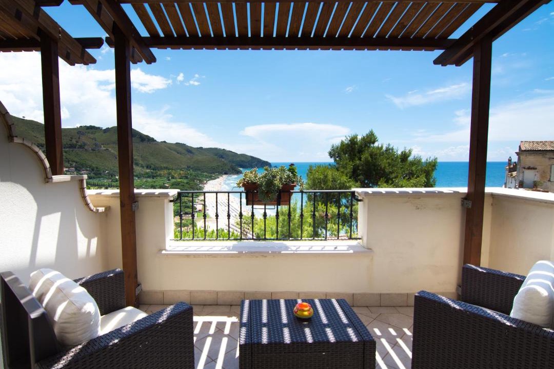 Photo of Others in Sperlonga