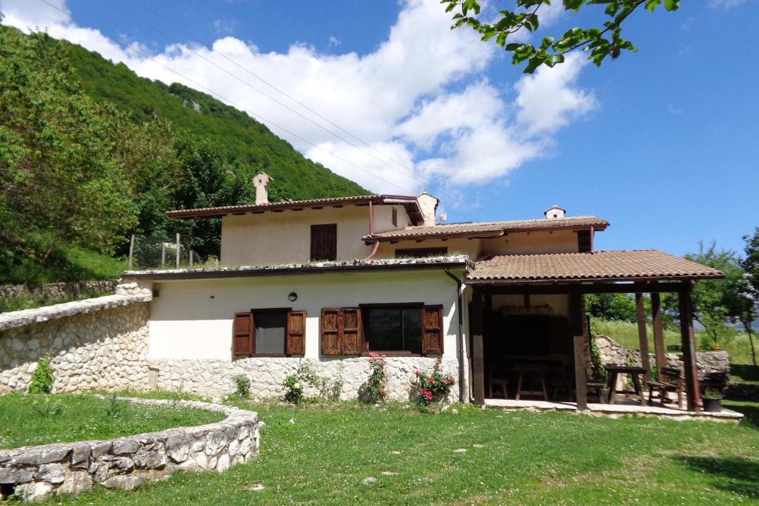 Photo of Others in Scanno