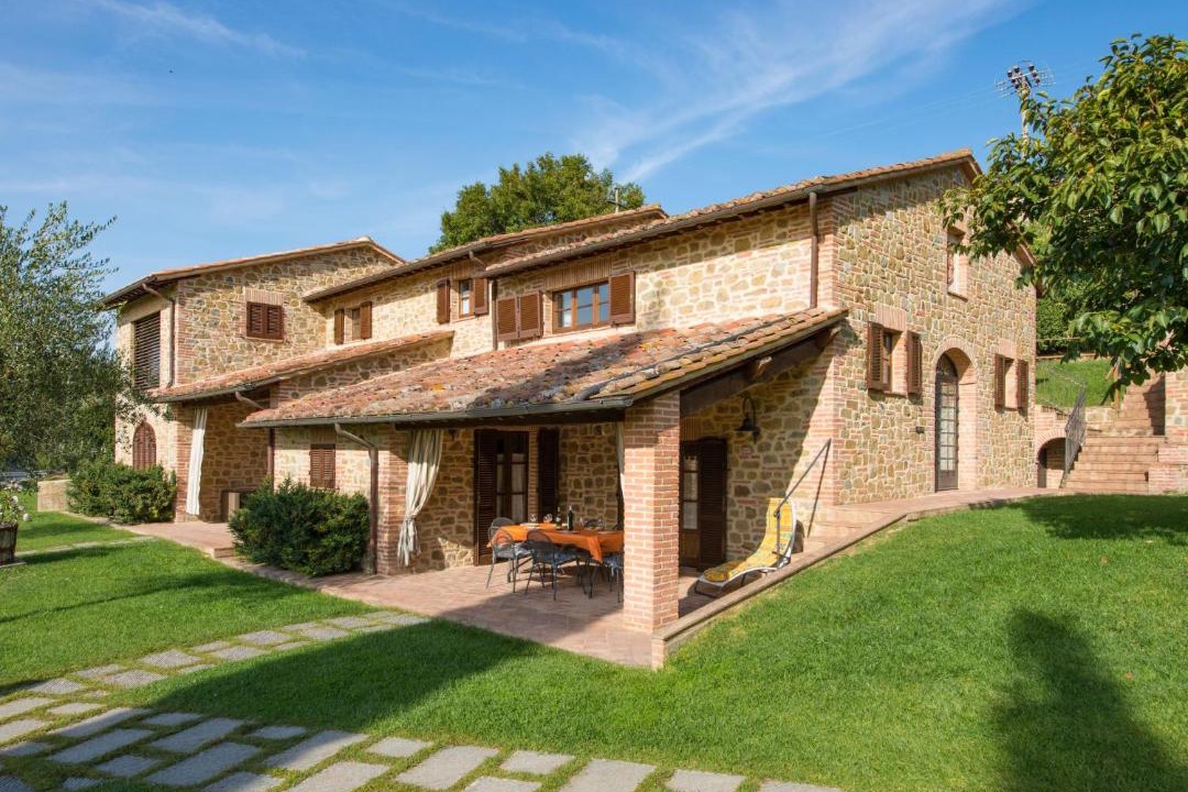 Photo of Buildings in Popoltaio-Schiacciato