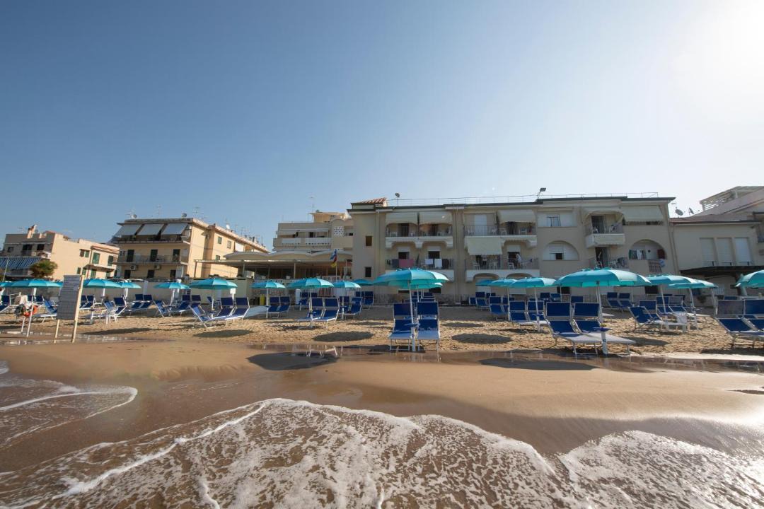 Photo of Others in Sperlonga