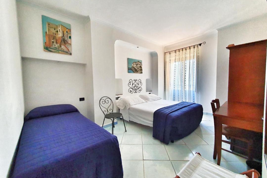 Photo of Others in Sperlonga