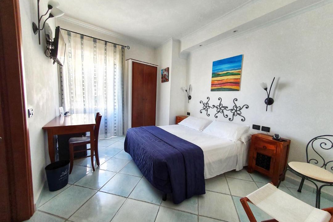 Photo of Others in Sperlonga