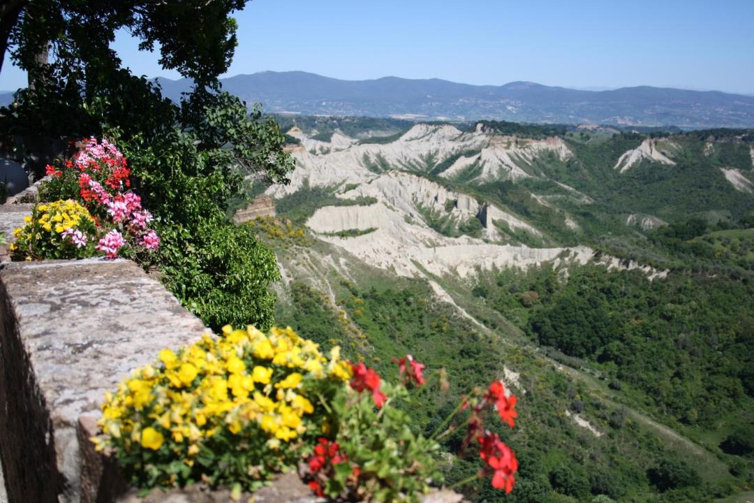 Photo of Others in Civita di Bagnoregio