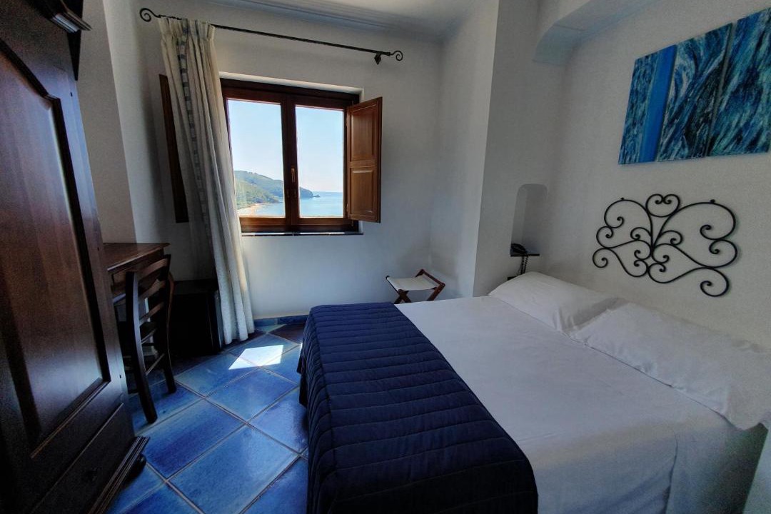 Photo of Others in Sperlonga