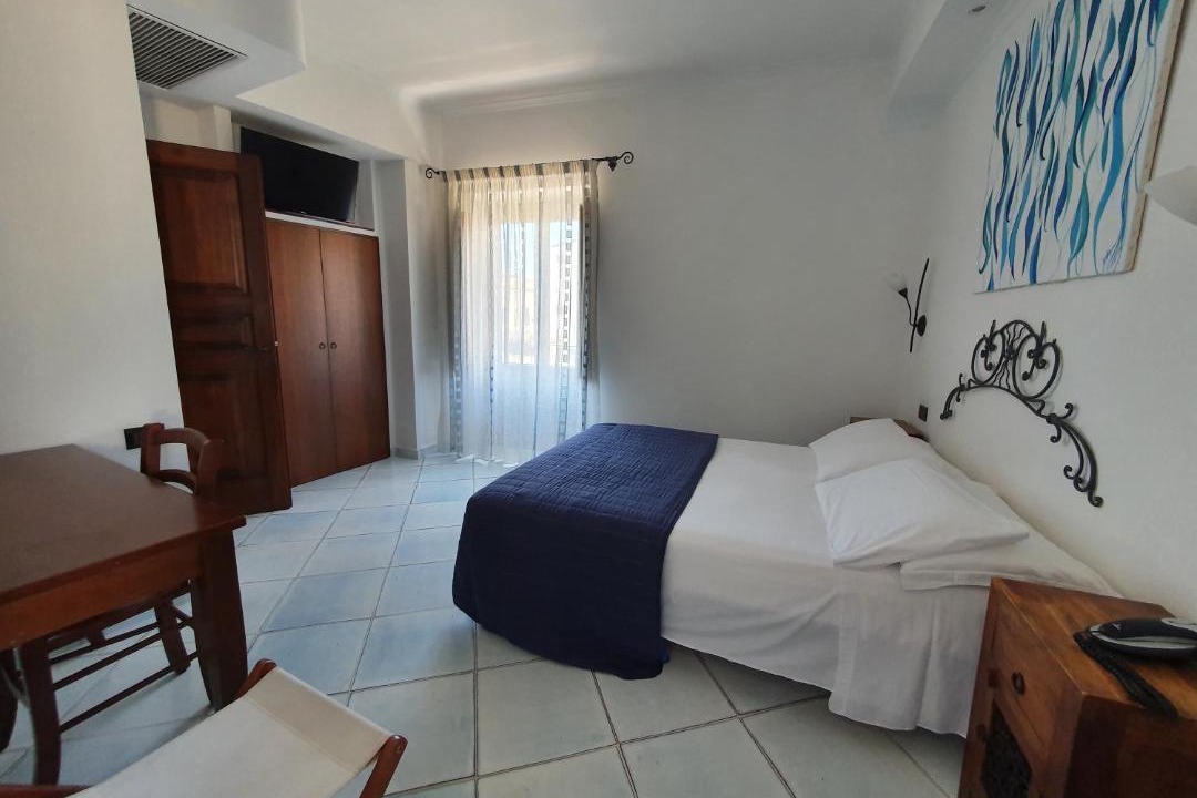 Photo of Others in Sperlonga