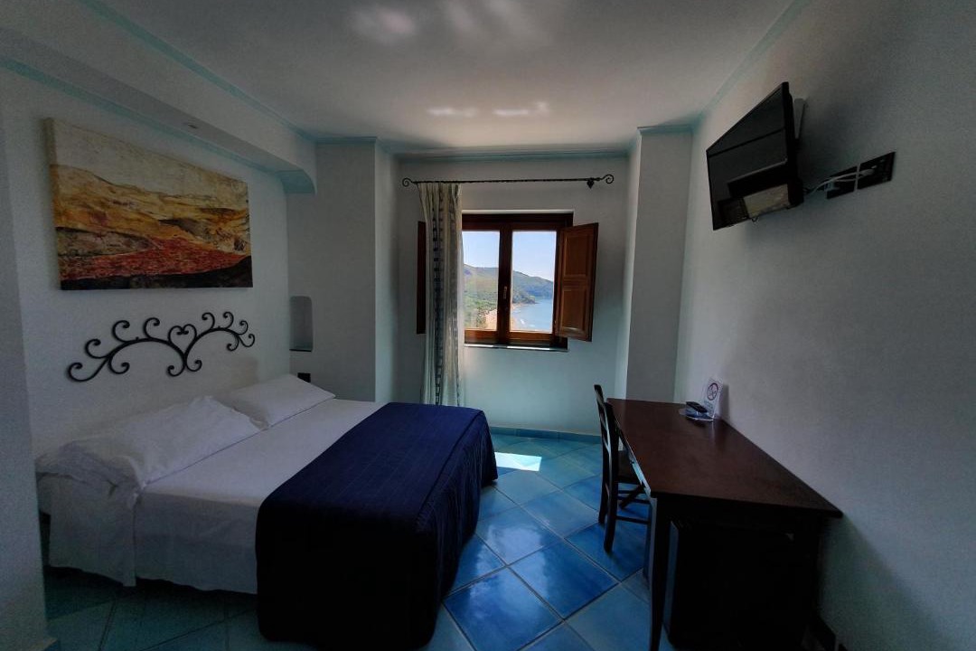 Photo of Others in Sperlonga