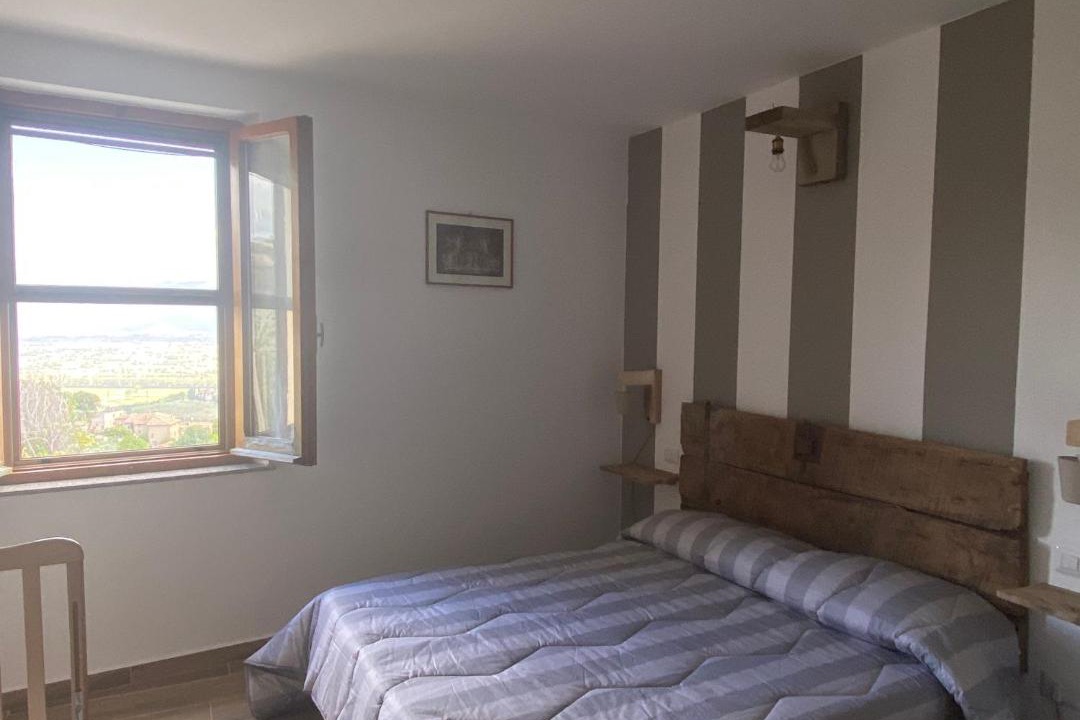 Photo of Bedroom in Montefalco