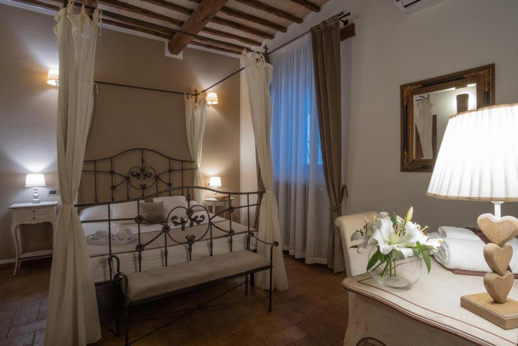 Photo of Bedroom in Orvieto