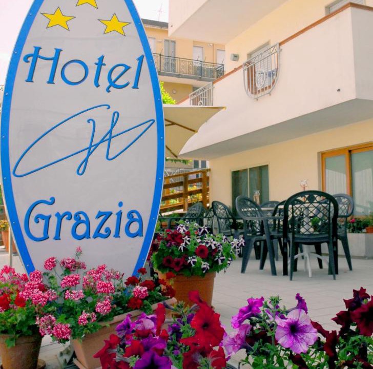 Photo of Others in Sperlonga