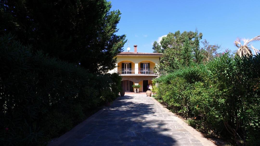Photo of Others in Albanella