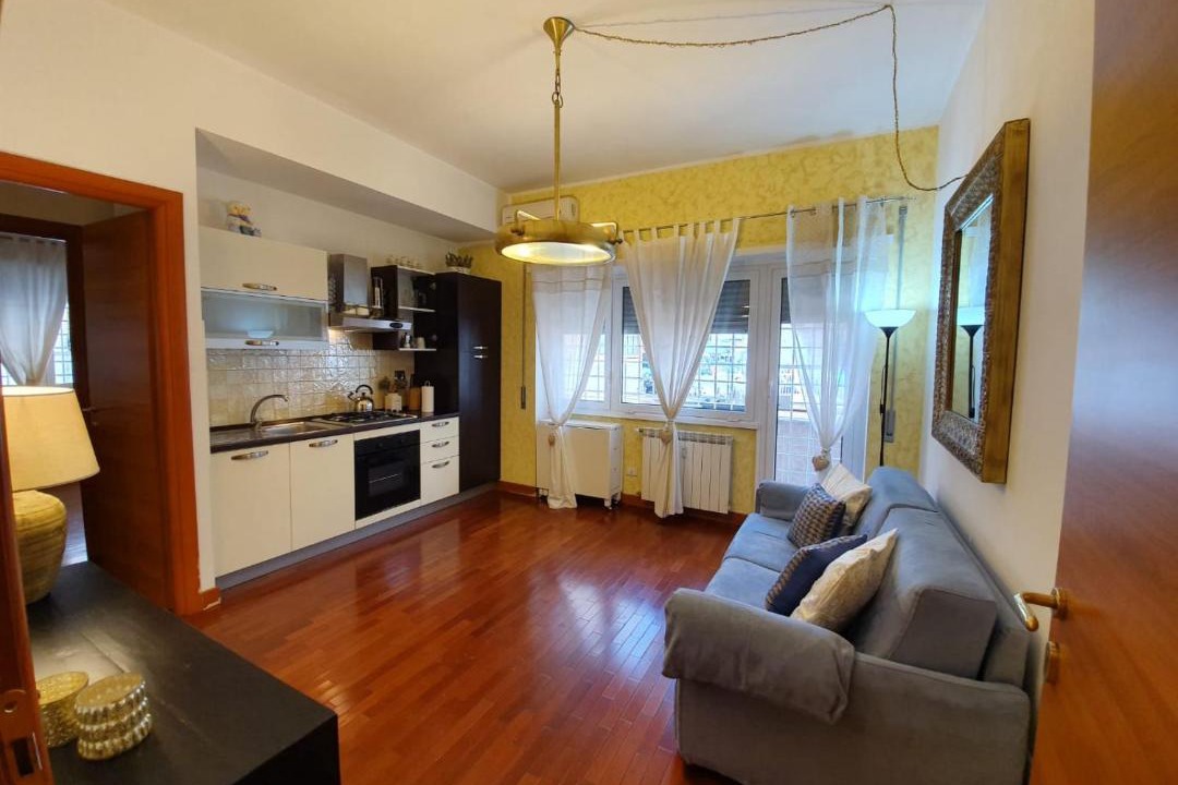 Photo of Livingroom in Quartiere XIII Aurelio